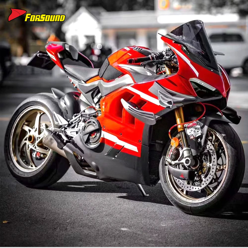 Ducati V4 Mid-Tail Carbon Fiber & Titanium Exhaust for 2018-2025 Panigale V4S/Streetfighter V4-High-Performance Retrofit/Upgrade